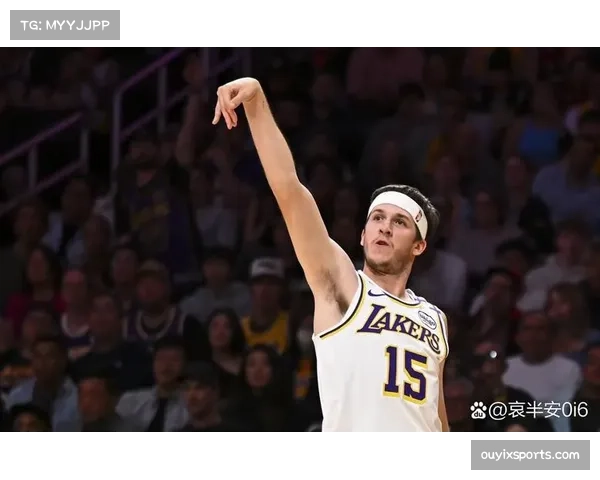 里夫斯赛季初五场场均34+分，真实命中率跻身历史前三